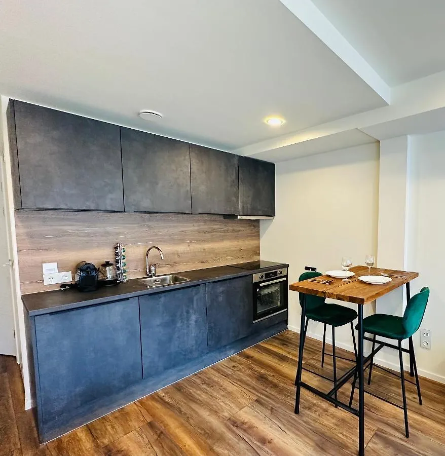 Apartment Sunshine Suites Utrecht