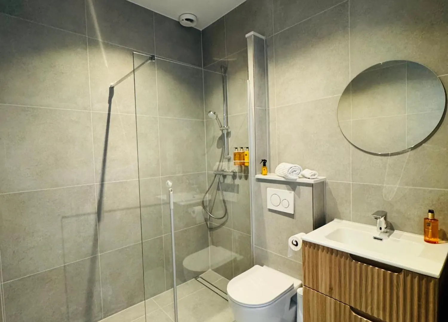 Apartment Sunshine Suites Utrecht