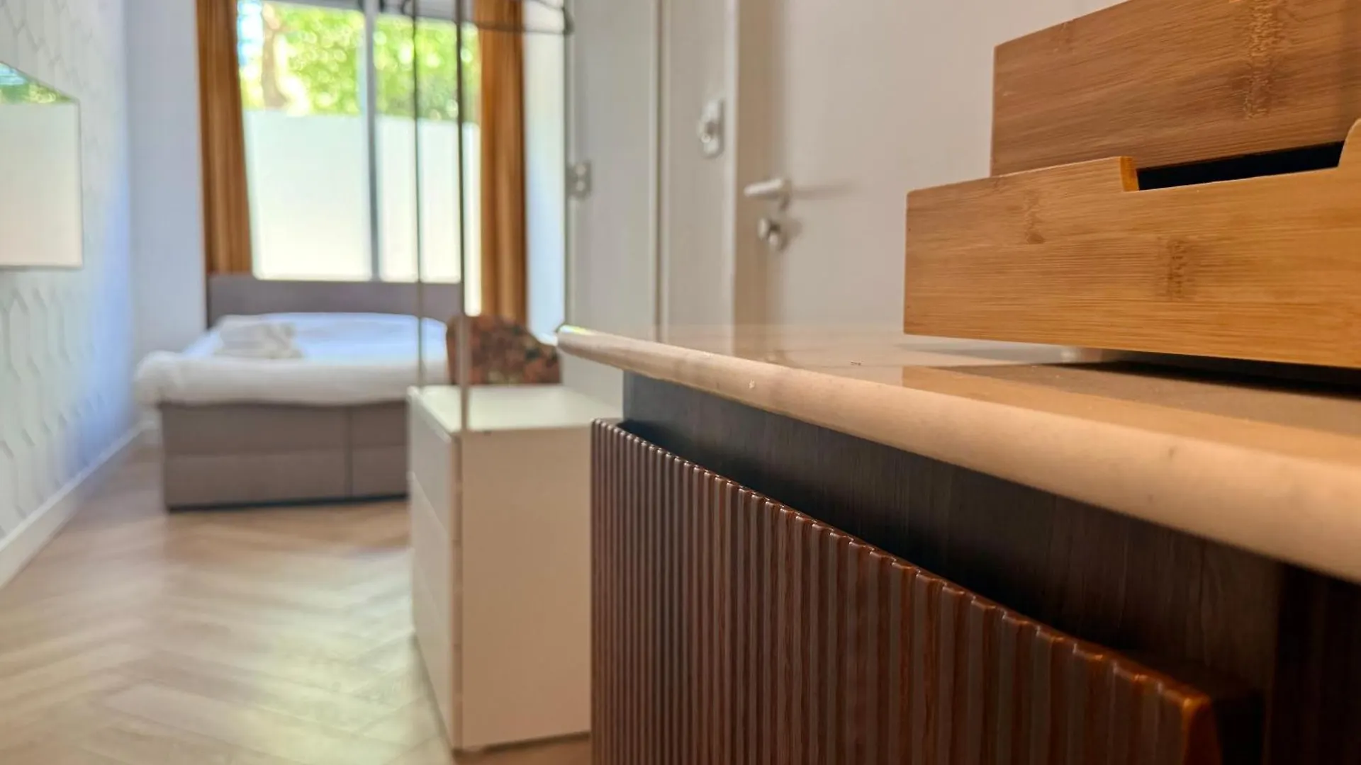Sunshine Suites Утрехт Нидерланды